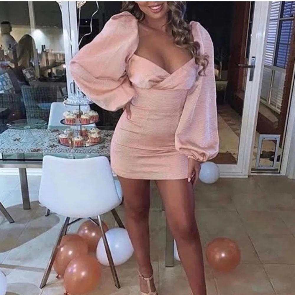 HOUSE OF CB 'Aliyah' Blush Damask Balloon Sleeve Dress NWOT